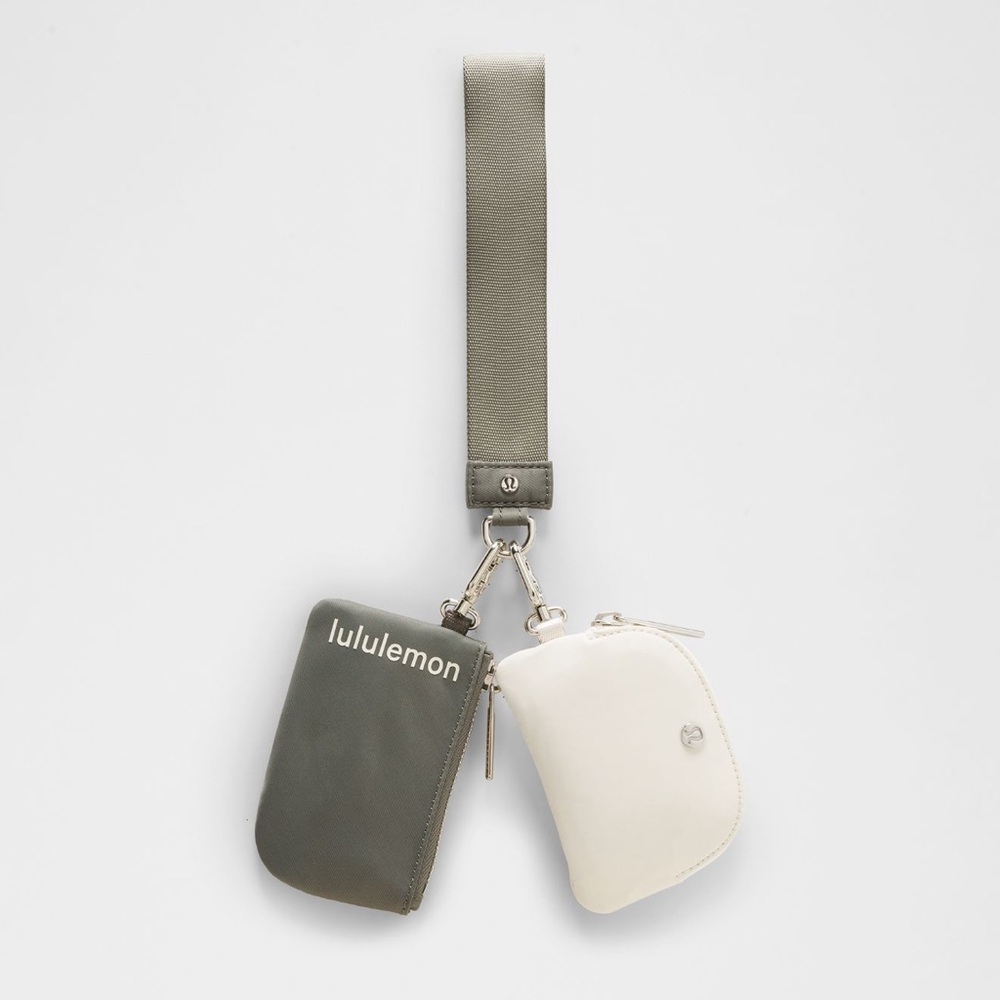 Lululemon wallet key chain